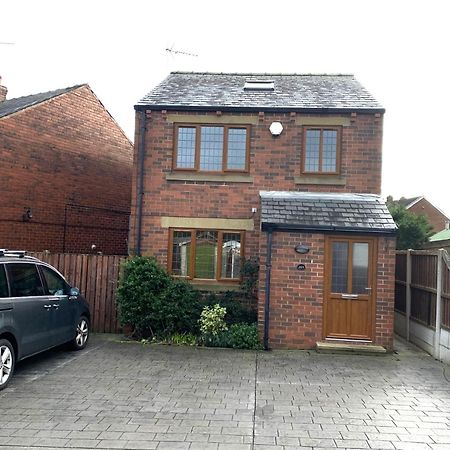 3Br House Ossett-Wakefield, Free Parking 3 Cars Wi Fi Long Stays 외부 사진
